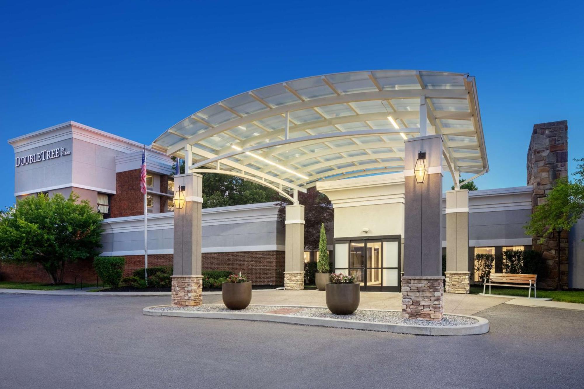 Doubletree By Hilton Ann Arbor, Mi Hotel Exterior photo