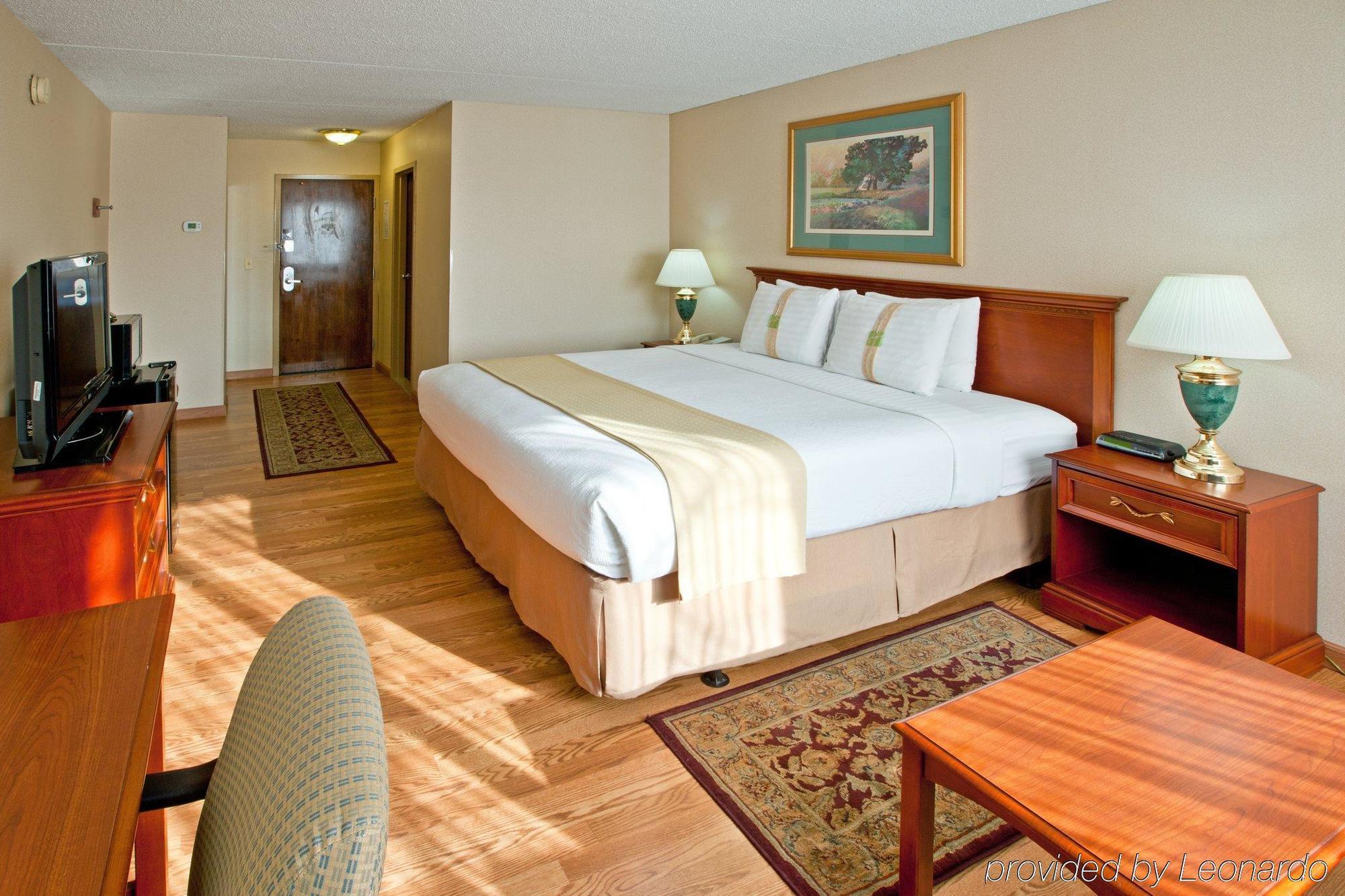 Doubletree By Hilton Ann Arbor, Mi Hotel Room photo